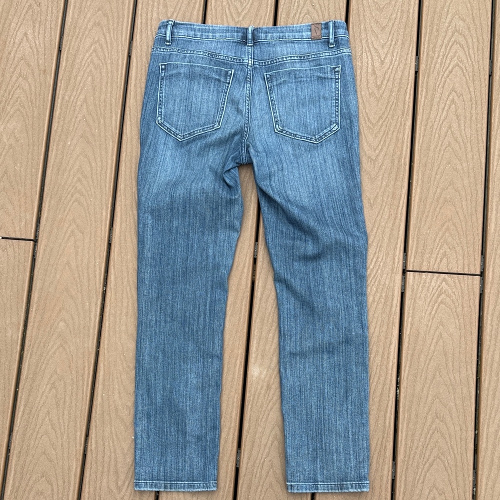 Simply Vera Vera Wang Dark Wash Cropped Jeans - Picture 4 of 9